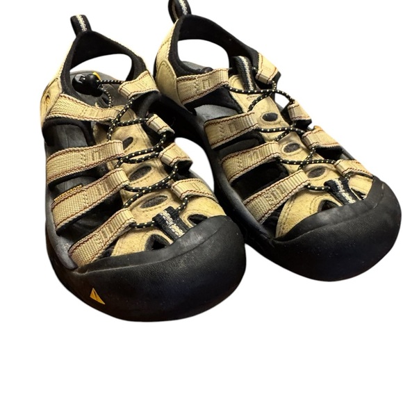 KEEN Newport Sandals XT0105 Women's Size 7.5 Closed Toe Hiking Water Shoes - Picture 8 of 10